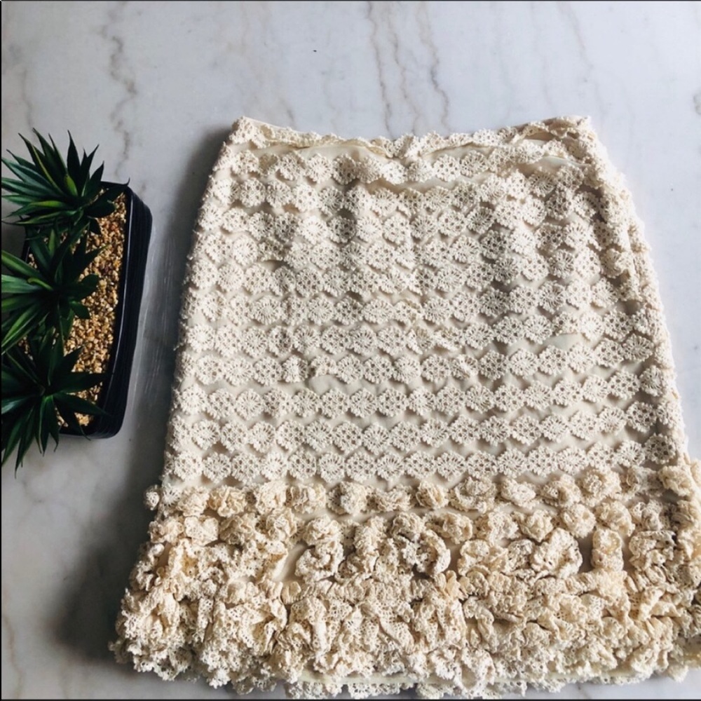 Dana Buchman Crochet Skirt - Picture 2 of 6